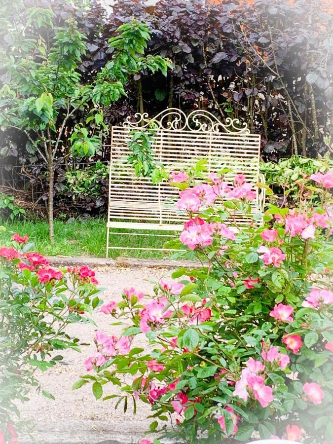 Isabelle'S Rosegarden 호텔 Beckerich 외부 사진
